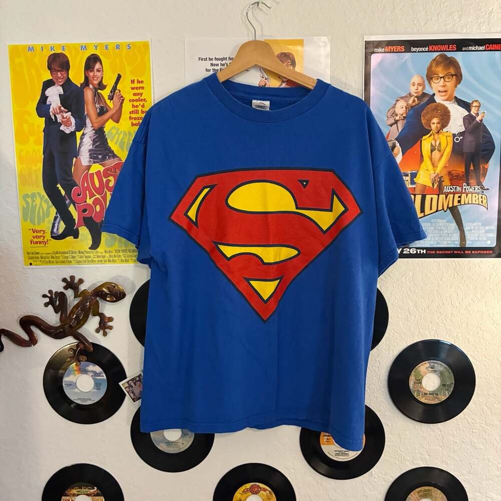 Vintage Delta Pro Weight Superman Big S Logo Blue T-Shirt